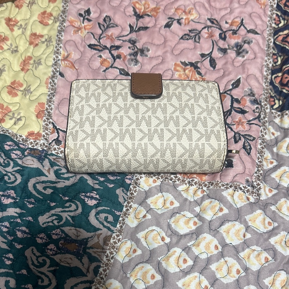Michael Kors Beige and Tan Wallet